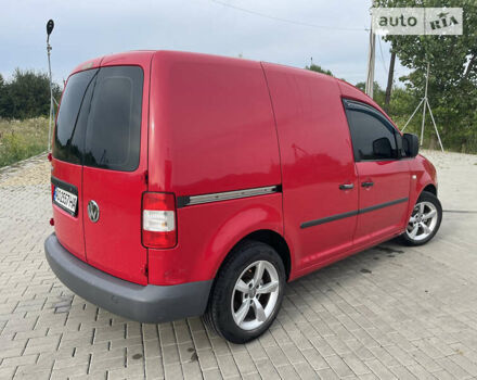 Красный Фольксваген Кадди, объемом двигателя 1.9 л и пробегом 344 тыс. км за 6200 $, фото 3 на Automoto.ua