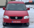 Красный Фольксваген Кадди, объемом двигателя 1.6 л и пробегом 224 тыс. км за 9150 $, фото 1 на Automoto.ua
