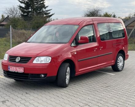 Красный Фольксваген Кадди, объемом двигателя 1.6 л и пробегом 206 тыс. км за 7900 $, фото 2 на Automoto.ua