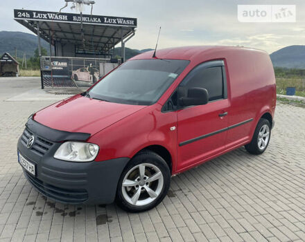 Красный Фольксваген Кадди, объемом двигателя 1.9 л и пробегом 344 тыс. км за 6200 $, фото 5 на Automoto.ua