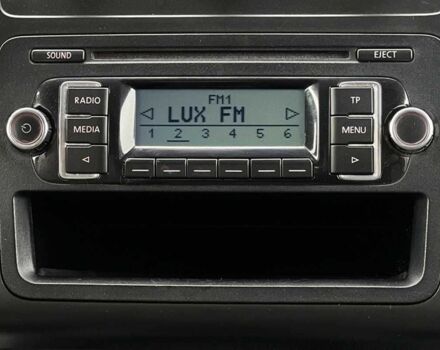 Красный Фольксваген Кадди, объемом двигателя 1.6 л и пробегом 218 тыс. км за 8900 $, фото 10 на Automoto.ua