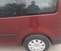 Красный Фольксваген Кадди, объемом двигателя 1.2 л и пробегом 67 тыс. км за 13000 $, фото 5 на Automoto.ua