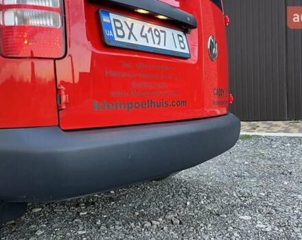 Червоний Фольксваген Кадді, об'ємом двигуна 1.6 л та пробігом 183 тис. км за 9550 $, фото 4 на Automoto.ua