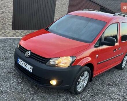 Красный Фольксваген Кадди, объемом двигателя 1.6 л и пробегом 183 тыс. км за 9450 $, фото 5 на Automoto.ua