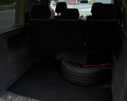 Фольксваген Кадди 2011 в Ровно на Automoto.ua Красный Фольксваген Кадди, объемом двигателя 2 л и пробегом 295 тыс. км за 9000 $, фото 15 на Automoto.ua