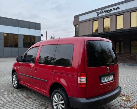 Фольксваген Кадди 2011 в Ровно на Automoto.ua Красный Фольксваген Кадди, объемом двигателя 2 л и пробегом 295 тыс. км за 9000 $, фото 7 на Automoto.ua