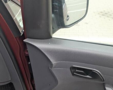 Красный Фольксваген Кадди, объемом двигателя 1.2 л и пробегом 67 тыс. км за 13000 $, фото 50 на Automoto.ua