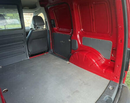 Червоний Фольксваген Кадді, об'ємом двигуна 1.6 л та пробігом 220 тис. км за 8500 $, фото 3 на Automoto.ua