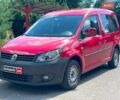 Червоний Фольксваген Кадді, об'ємом двигуна 1.6 л та пробігом 377 тис. км за 9790 $, фото 1 на Automoto.ua