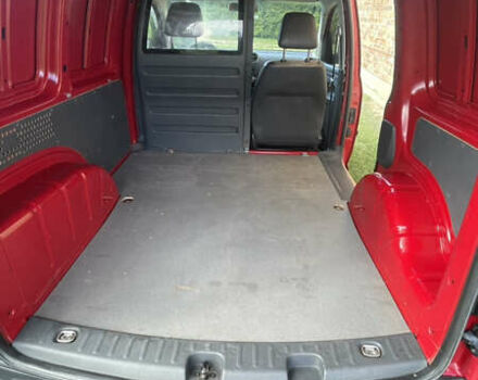 Червоний Фольксваген Кадді, об'ємом двигуна 1.6 л та пробігом 220 тис. км за 8500 $, фото 1 на Automoto.ua