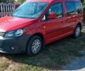 Красный Фольксваген Кадди, объемом двигателя 1.6 л и пробегом 255 тыс. км за 10500 $, фото 1 на Automoto.ua