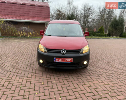 Красный Фольксваген Кадди, объемом двигателя 1.6 л и пробегом 241 тыс. км за 12700 $, фото 20 на Automoto.ua