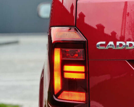 Красный Фольксваген Кадди, объемом двигателя 2 л и пробегом 246 тыс. км за 15950 $, фото 25 на Automoto.ua