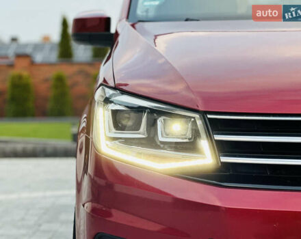 Красный Фольксваген Кадди, объемом двигателя 2 л и пробегом 246 тыс. км за 15950 $, фото 20 на Automoto.ua