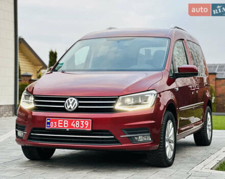 Красный Фольксваген Кадди, объемом двигателя 2 л и пробегом 246 тыс. км за 15950 $, фото 3 на Automoto.ua