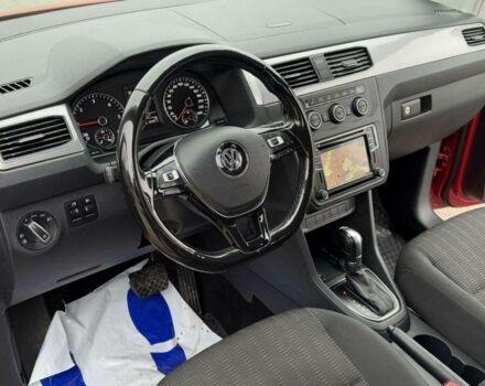 Червоний Фольксваген Кадді, об'ємом двигуна 2 л та пробігом 258 тис. км за 9200 $, фото 13 на Automoto.ua