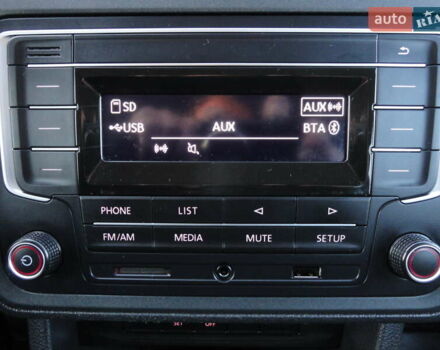 Червоний Фольксваген Кадді, об'ємом двигуна 2 л та пробігом 164 тис. км за 16450 $, фото 34 на Automoto.ua