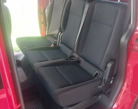 Красный Фольксваген Кадди, объемом двигателя 2 л и пробегом 296 тыс. км за 15500 $, фото 4 на Automoto.ua