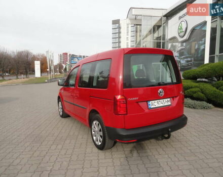 Червоний Фольксваген Кадді, об'ємом двигуна 2 л та пробігом 164 тис. км за 16450 $, фото 17 на Automoto.ua