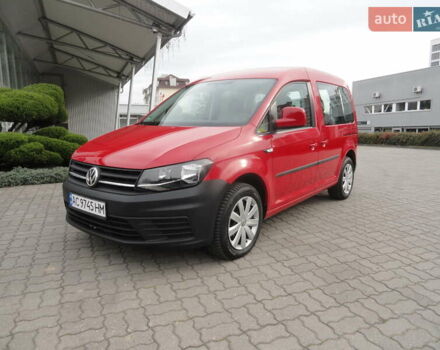 Червоний Фольксваген Кадді, об'ємом двигуна 2 л та пробігом 164 тис. км за 16450 $, фото 1 на Automoto.ua