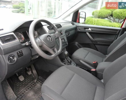 Червоний Фольксваген Кадді, об'ємом двигуна 2 л та пробігом 164 тис. км за 16450 $, фото 19 на Automoto.ua