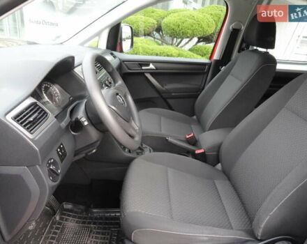 Червоний Фольксваген Кадді, об'ємом двигуна 2 л та пробігом 164 тис. км за 16450 $, фото 20 на Automoto.ua