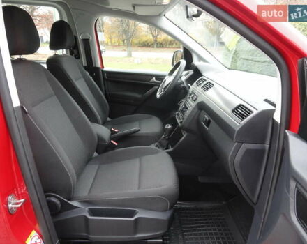 Червоний Фольксваген Кадді, об'ємом двигуна 2 л та пробігом 164 тис. км за 16450 $, фото 25 на Automoto.ua