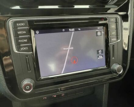 Червоний Фольксваген Кадді, об'ємом двигуна 1.4 л та пробігом 40 тис. км за 11000 $, фото 10 на Automoto.ua