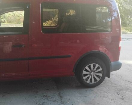 Фольксваген Кадди 2010 в Виннице на Automoto.ua Красный Фольксваген Кадди, объемом двигателя 1.6 л и пробегом 280 тыс. км за 7650 $, фото 4 на Automoto.ua