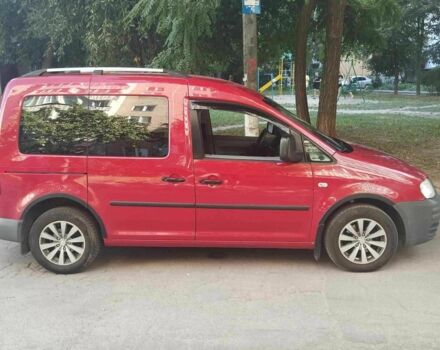 Фольксваген Кадди 2010 в Виннице на Automoto.ua Красный Фольксваген Кадди, объемом двигателя 1.6 л и пробегом 280 тыс. км за 7650 $, фото 3 на Automoto.ua