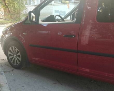 Фольксваген Кадди 2010 в Виннице на Automoto.ua Красный Фольксваген Кадди, объемом двигателя 1.6 л и пробегом 280 тыс. км за 7650 $, фото 5 на Automoto.ua