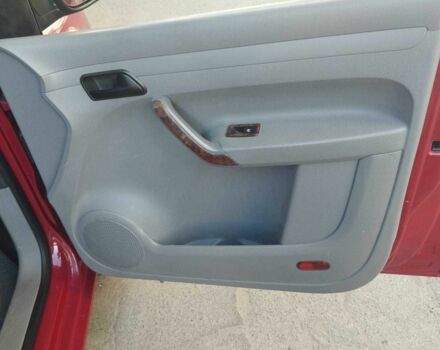 Фольксваген Кадди 2010 в Виннице на Automoto.ua Красный Фольксваген Кадди, объемом двигателя 1.6 л и пробегом 280 тыс. км за 7650 $, фото 23 на Automoto.ua