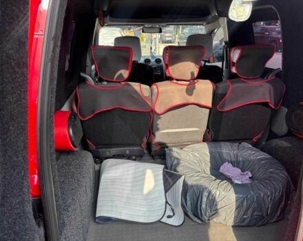 Червоний Фольксваген Кадді, об'ємом двигуна 2 л та пробігом 230 тис. км за 6330 $, фото 16 на Automoto.ua