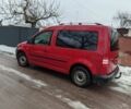Красный Фольксваген Кадди, объемом двигателя 1.6 л и пробегом 220 тыс. км за 11000 $, фото 7 на Automoto.ua