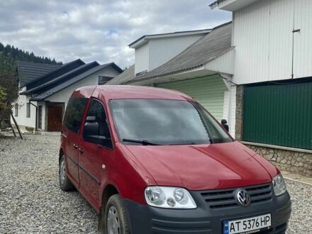 Красный Фольксваген Кадди, объемом двигателя 1.4 л и пробегом 200 тыс. км за 4524 $, фото 1 на Automoto.ua