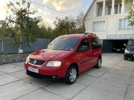 Красный Фольксваген Кадди, объемом двигателя 1.9 л и пробегом 269 тыс. км за 7000 $, фото 1 на Automoto.ua