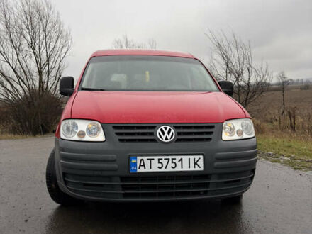 Красный Фольксваген Кадди, объемом двигателя 1.9 л и пробегом 227 тыс. км за 5700 $, фото 1 на Automoto.ua