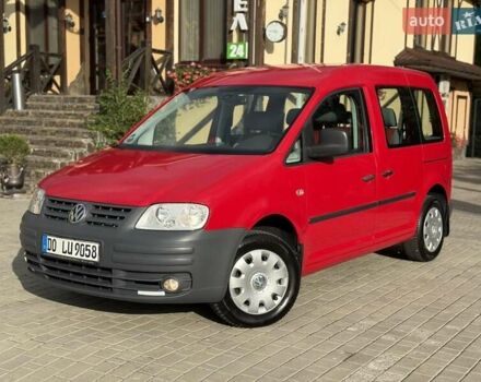 Червоний Фольксваген Кадді, об'ємом двигуна 0 л та пробігом 235 тис. км за 6950 $, фото 1 на Automoto.ua