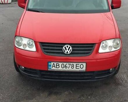 Красный Фольксваген Кадди, объемом двигателя 1.98 л и пробегом 300 тыс. км за 7899 $, фото 1 на Automoto.ua