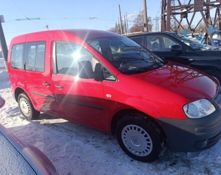 Красный Фольксваген Кадди, объемом двигателя 1 л и пробегом 217 тыс. км за 8200 $, фото 1 на Automoto.ua