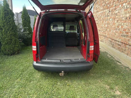 Фольксваген Кадді 2012 у Коломые на Automoto.ua Червоний Фольксваген Кадді, об'ємом двигуна 1.6 л та пробігом 220 тис. км за 8500 $, фото 1 на Automoto.ua