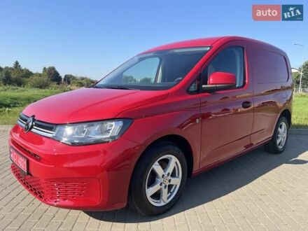 Красный Фольксваген Кадди, объемом двигателя 1.97 л и пробегом 140 тыс. км за 15999 $, фото 1 на Automoto.ua