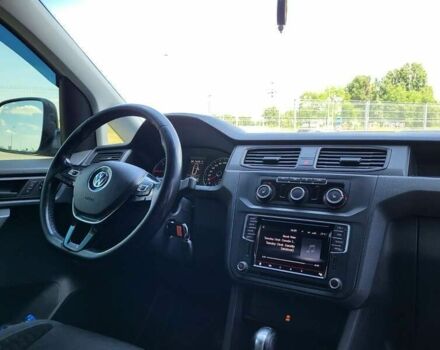 Фольксваген Кадди, объемом двигателя 2 л и пробегом 280 тыс. км за 14800 $, фото 9 на Automoto.ua