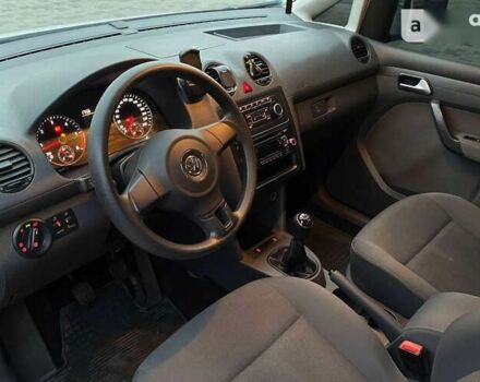 Фольксваген Кадди, объемом двигателя 1.6 л и пробегом 149 тыс. км за 12500 $, фото 8 на Automoto.ua