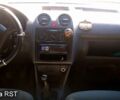 Фольксваген Кадді, об'ємом двигуна 2 л та пробігом 165 тис. км за 5800 $, фото 1 на Automoto.ua