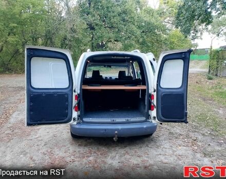 Фольксваген Кадди, объемом двигателя 1.9 л и пробегом 325 тыс. км за 5700 $, фото 4 на Automoto.ua