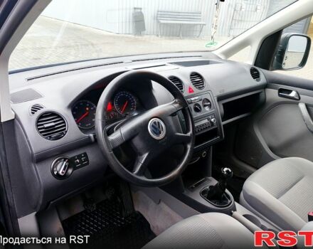 Фольксваген Кадди, объемом двигателя 1.6 л и пробегом 220 тыс. км за 7000 $, фото 9 на Automoto.ua