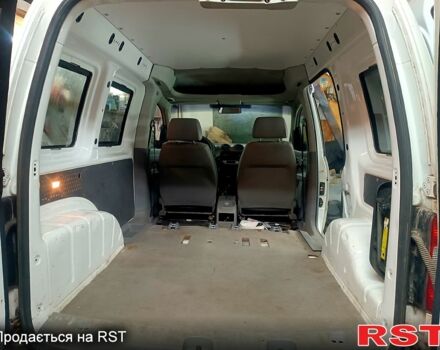 Фольксваген Кадди, объемом двигателя 2 л и пробегом 325 тыс. км за 5550 $, фото 8 на Automoto.ua