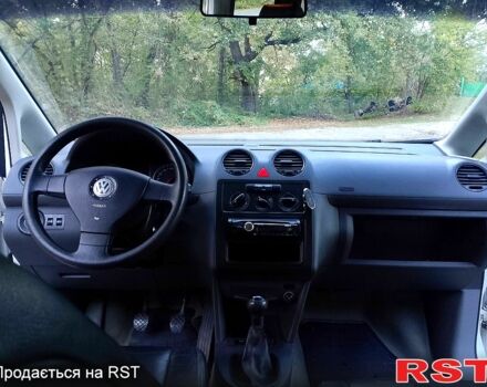 Фольксваген Кадди, объемом двигателя 1.9 л и пробегом 325 тыс. км за 5700 $, фото 5 на Automoto.ua