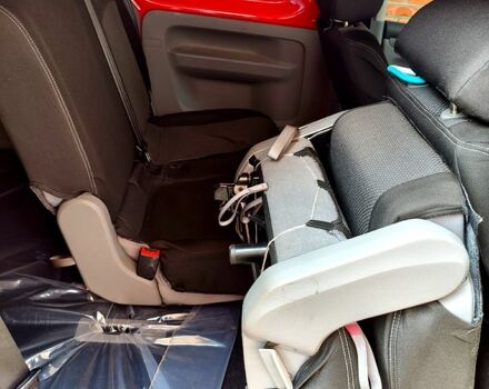 Фольксваген Кадди, объемом двигателя 2 л и пробегом 188 тыс. км за 8800 $, фото 10 на Automoto.ua